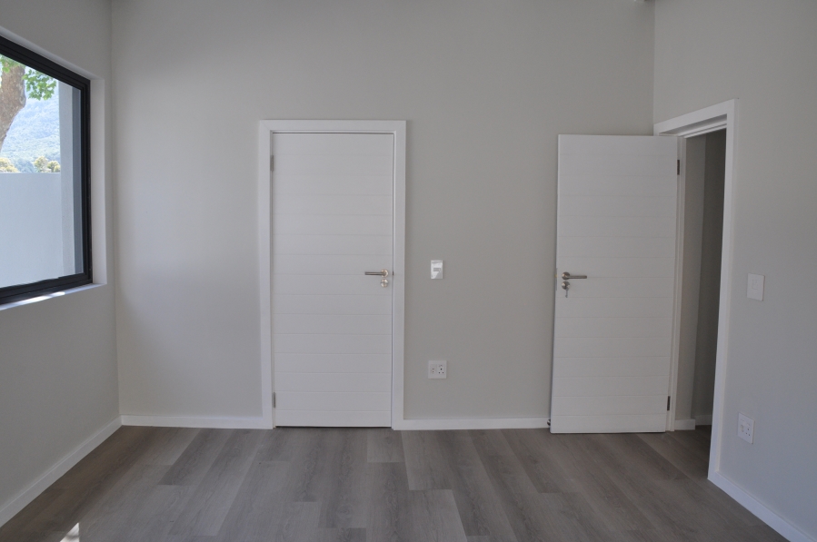 4 Bedroom Property for Sale in Hout Bay Western Cape